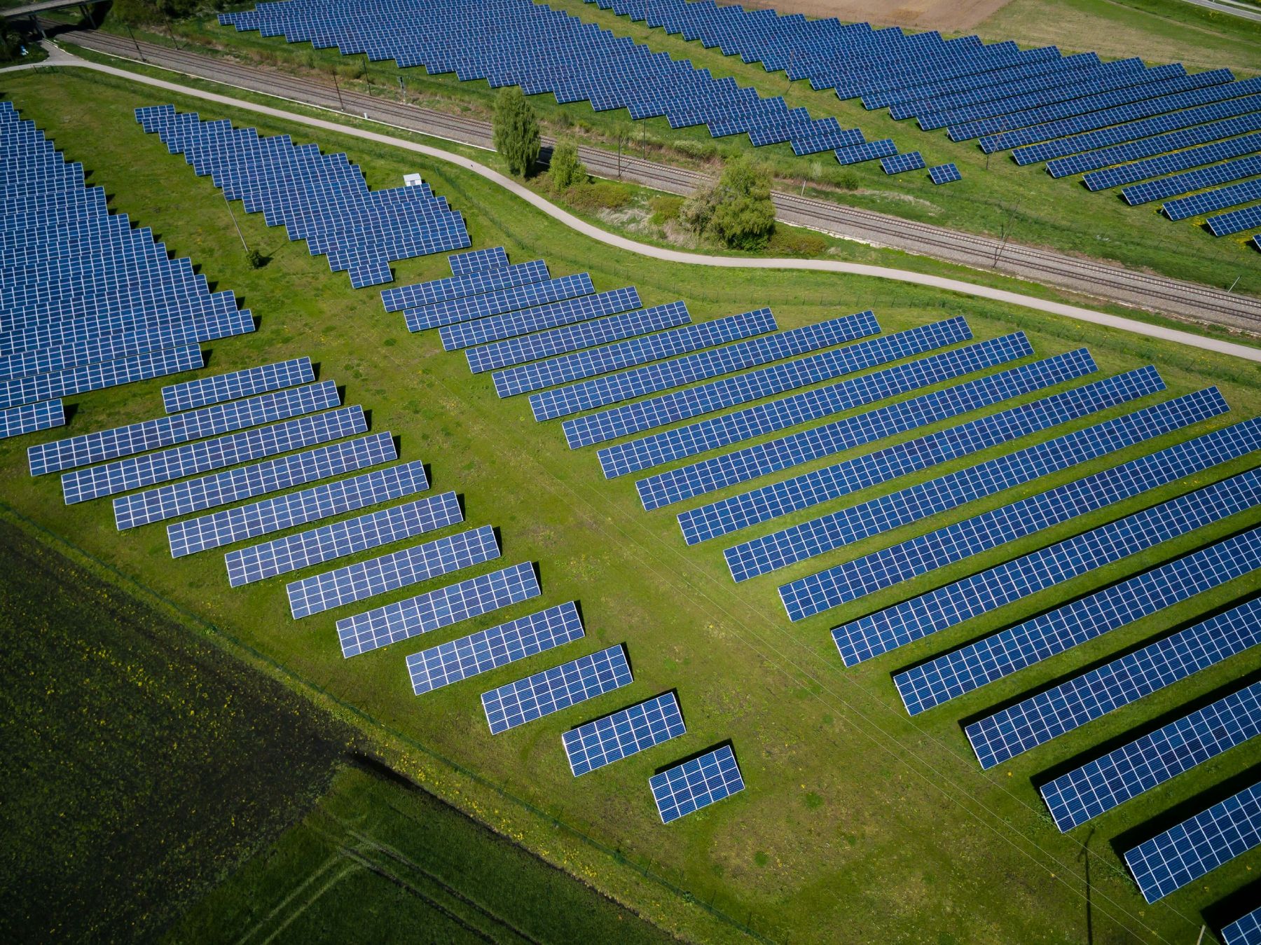 Data center power infrastructure